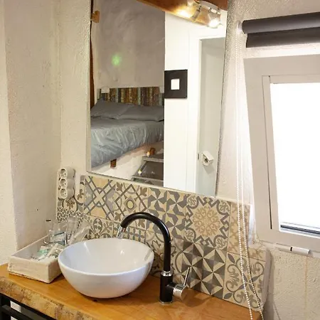 Fortress Jacuzzi Bed and breakfast *