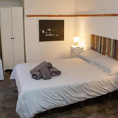 Fortress Jacuzzi Bed & Breakfast *