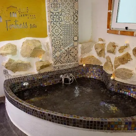 Fortress Jacuzzi Xàtiva (Játiva)