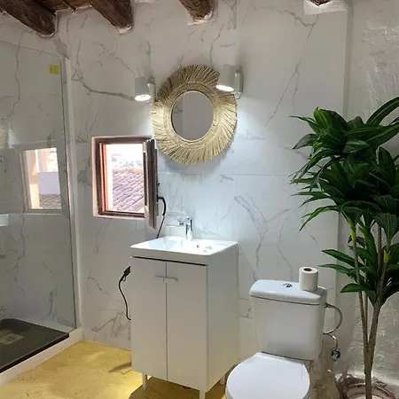 Bed & Breakfast Fortress Jacuzzi Xàtiva