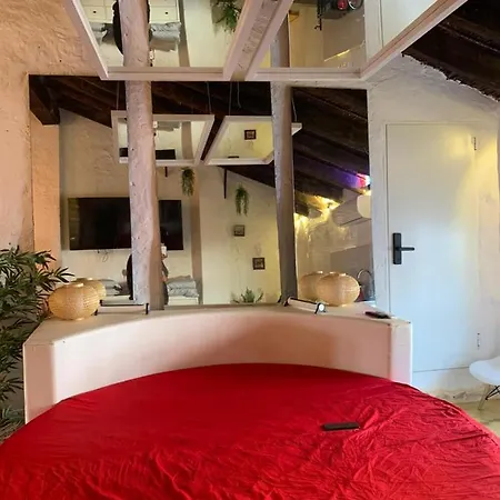 Bed & Breakfast Fortress Jacuzzi *