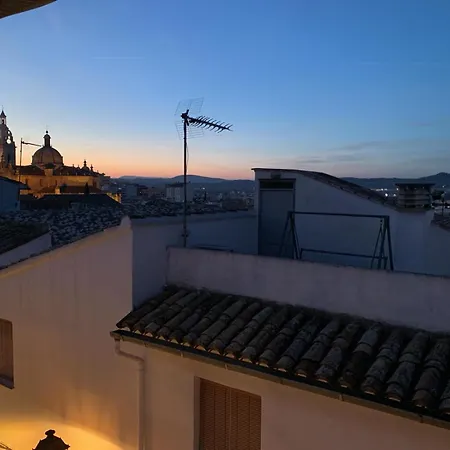 Fortress Jacuzzi Bed & Breakfast Xàtiva